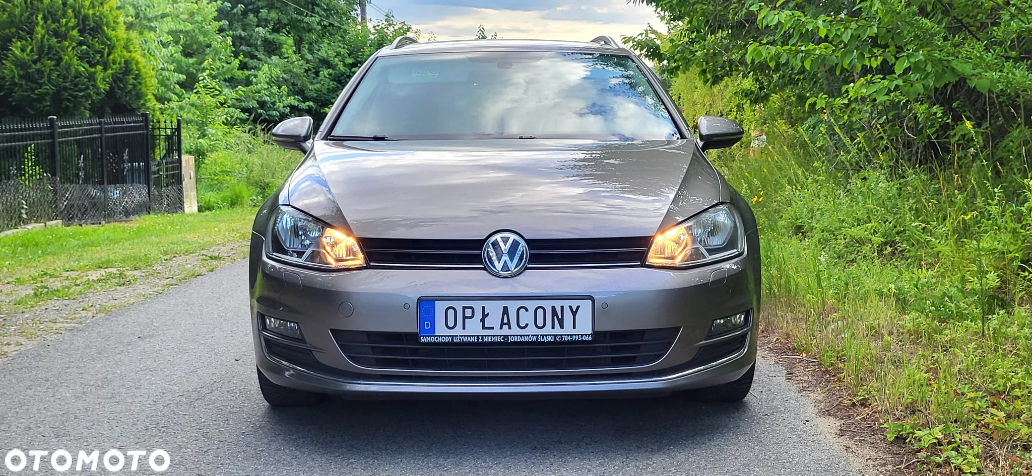 Volkswagen Golf Variant 1.6 TDI BlueMotion Technology Lounge - 9