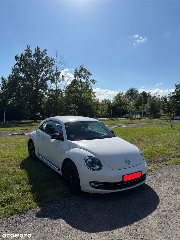 Volkswagen Beetle 2.0 TSI Sport - 2