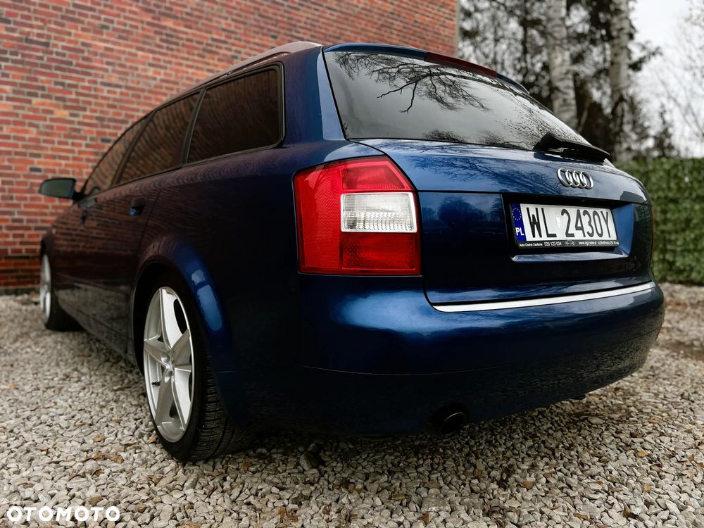 Audi A4 Avant - 29
