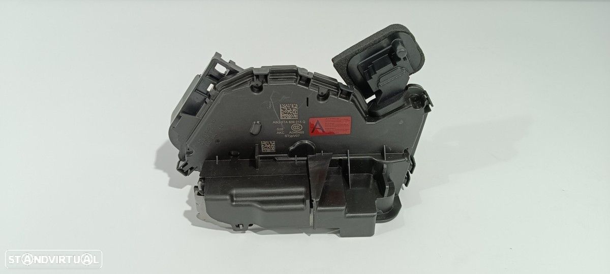 FECHADURA PORTA TRASEIRA ESQUERDA AUDI Q3 - 1