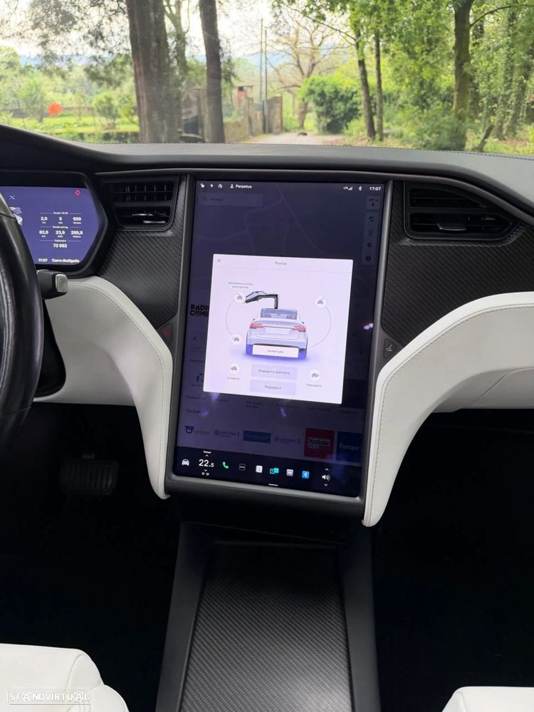 Tesla Model X 100D - 30