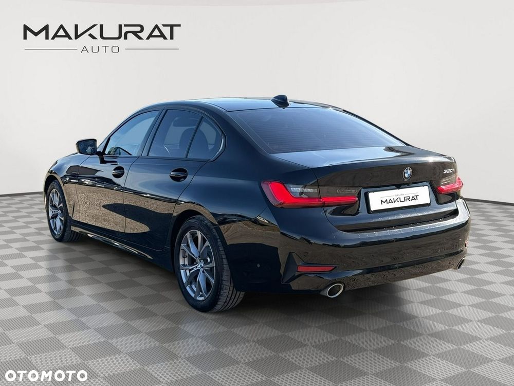 BMW Seria 3 320i Sport Line - 4