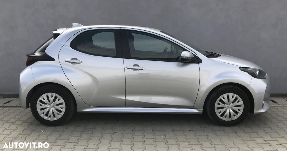 Toyota Yaris - 9