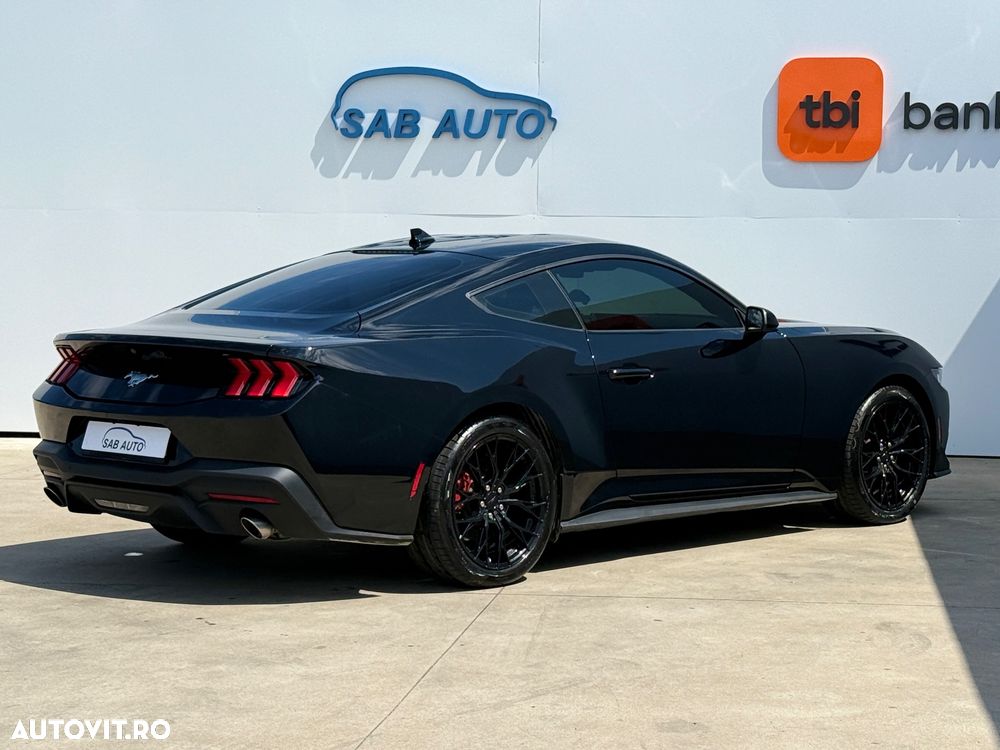 Ford Mustang - 19