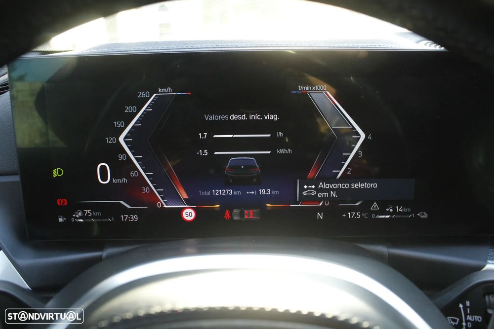 BMW 330 e Touring xDrive Aut. M Sport - 17