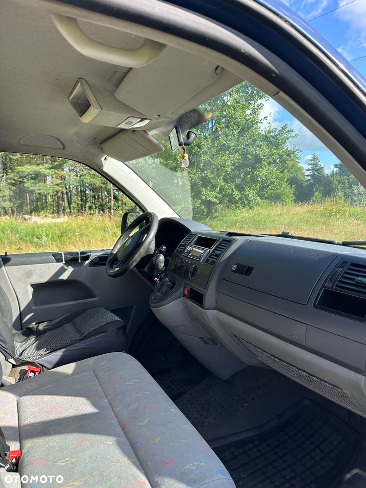 Volkswagen Transporter - 9