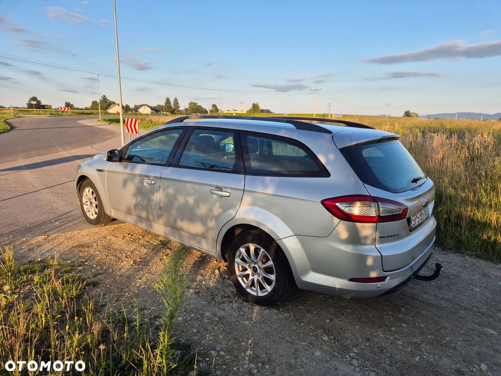 Ford Mondeo 1.8 TDCi Ambiente - 6