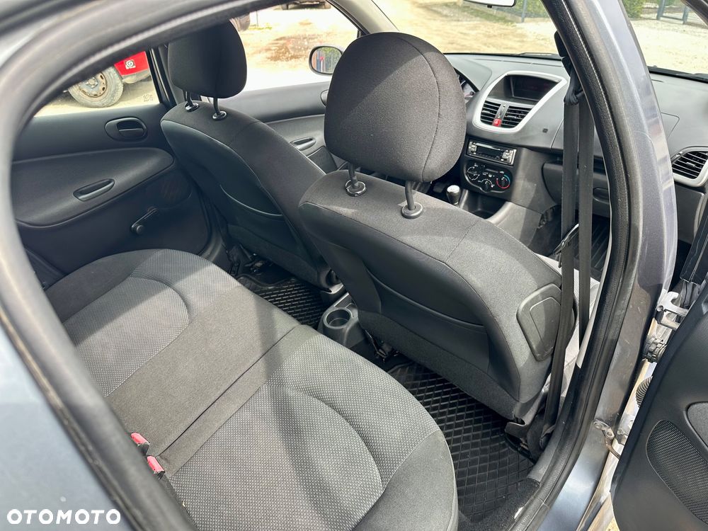 Peugeot 206 plus 1.4 HDI Presence - 10