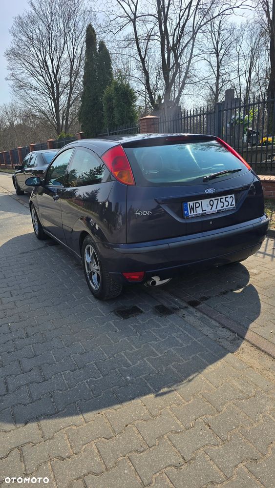 Ford Focus Ambiente - 5