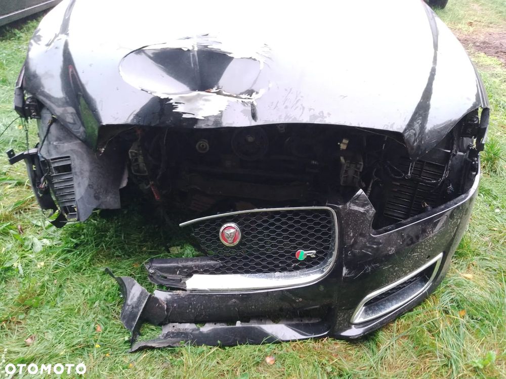 Jaguar XJ 3.0 T AWD R-Sport - 2