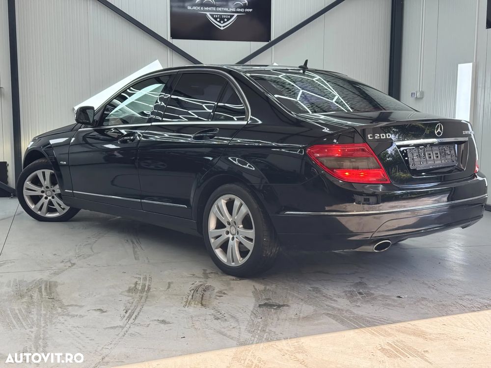Mercedes-Benz C 200 (BlueEFFICIENCY) Avantgarde - 7