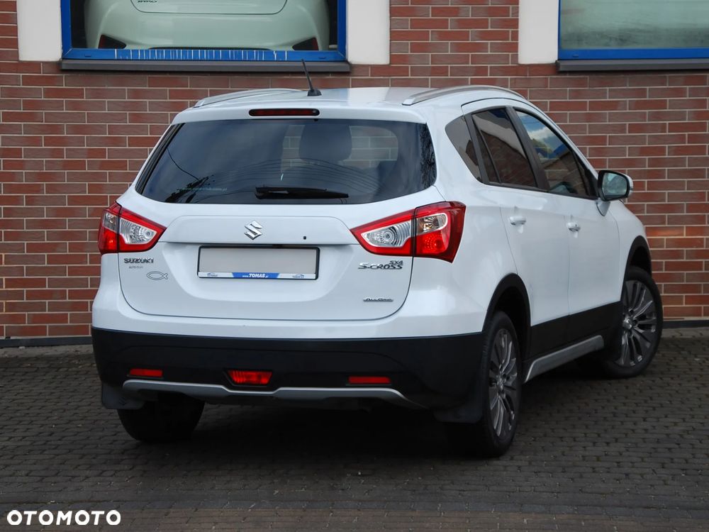 Suzuki S-Cross - 4
