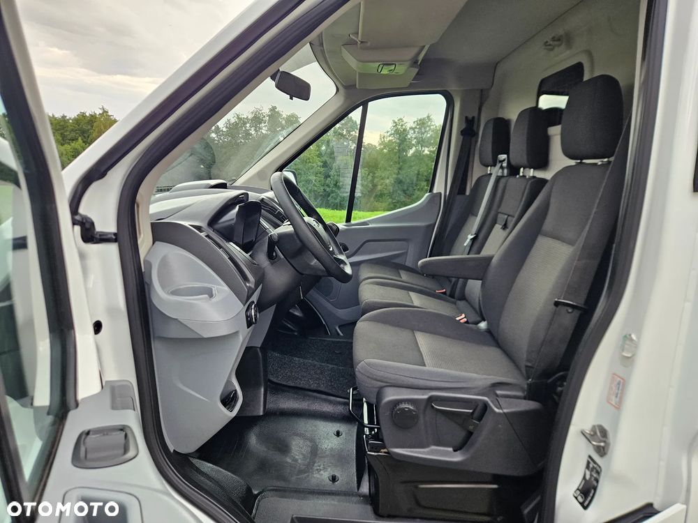 Ford TRANSIT - 12