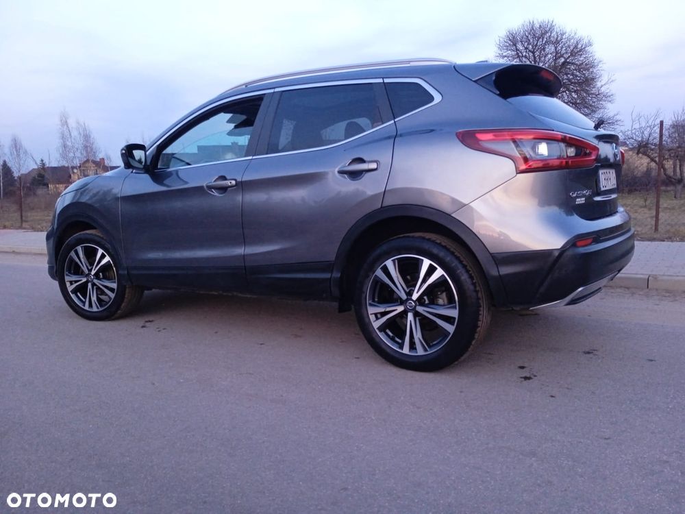 Nissan Qashqai - 4