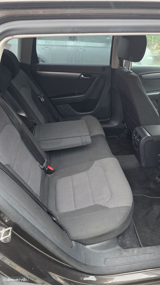 VW Passat Variant 1.6 TDI BlueMotion Comfortline - 4