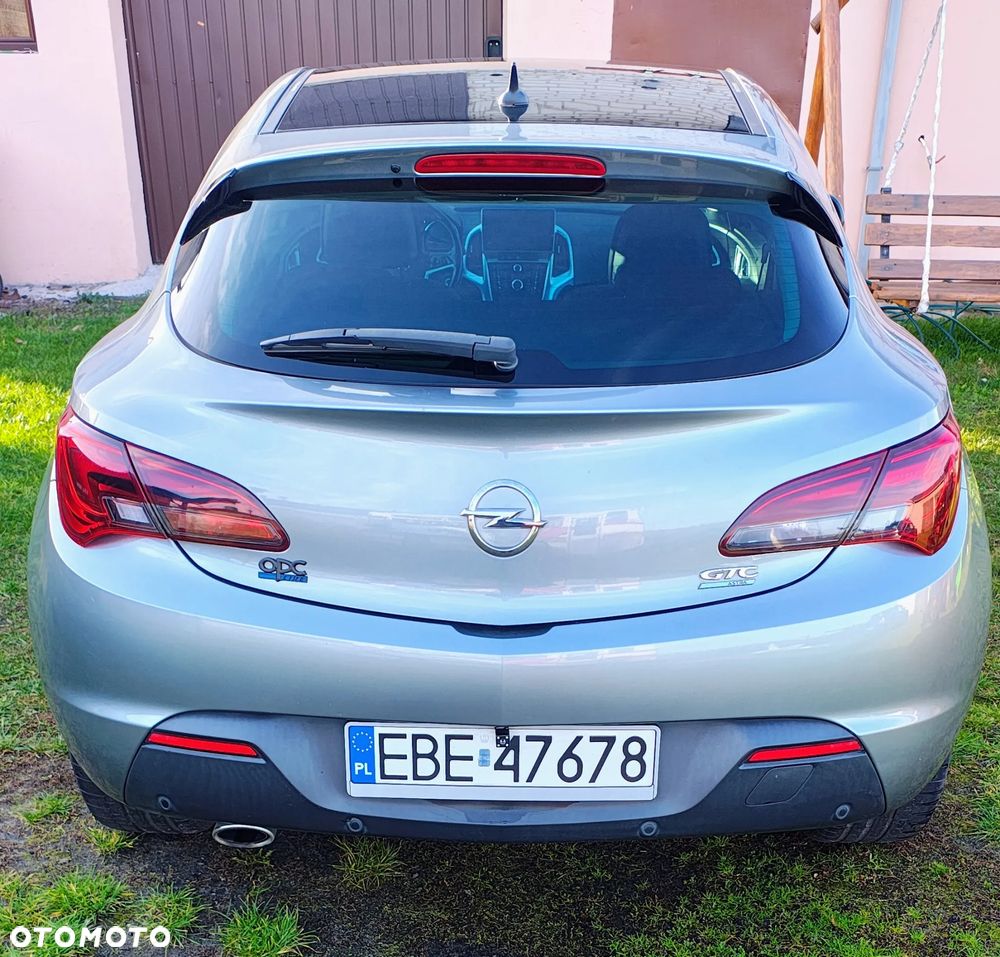 Opel Astra GTC 2.0 CDTI ecoFLEX Start/Stop Edition - 3