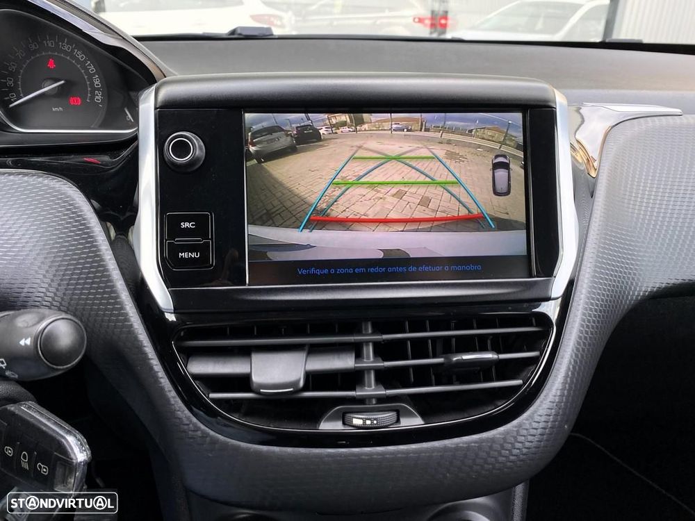 Peugeot 208 1.6 BlueHDi Style - 17