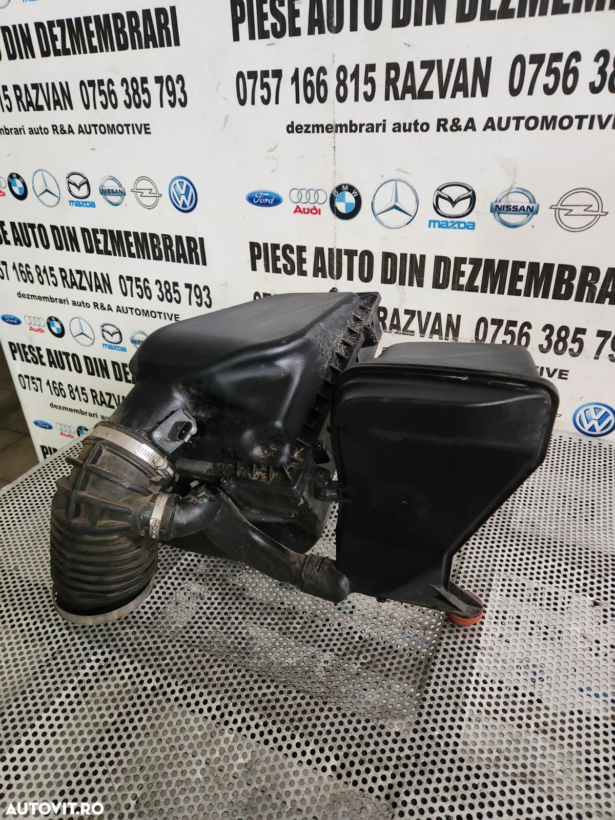 Carcasa Filtru Aer Completa Bmw X3 X4 G01 G02 Cod      Dezmembrez Bmw X3 G01 - Dezmembrari Arad - 3