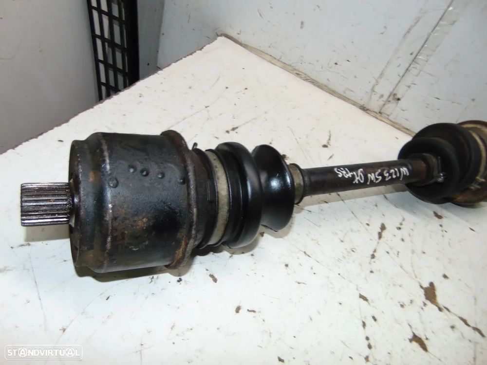 Mercedes W123 Carrinha SW touring diferencial - 2