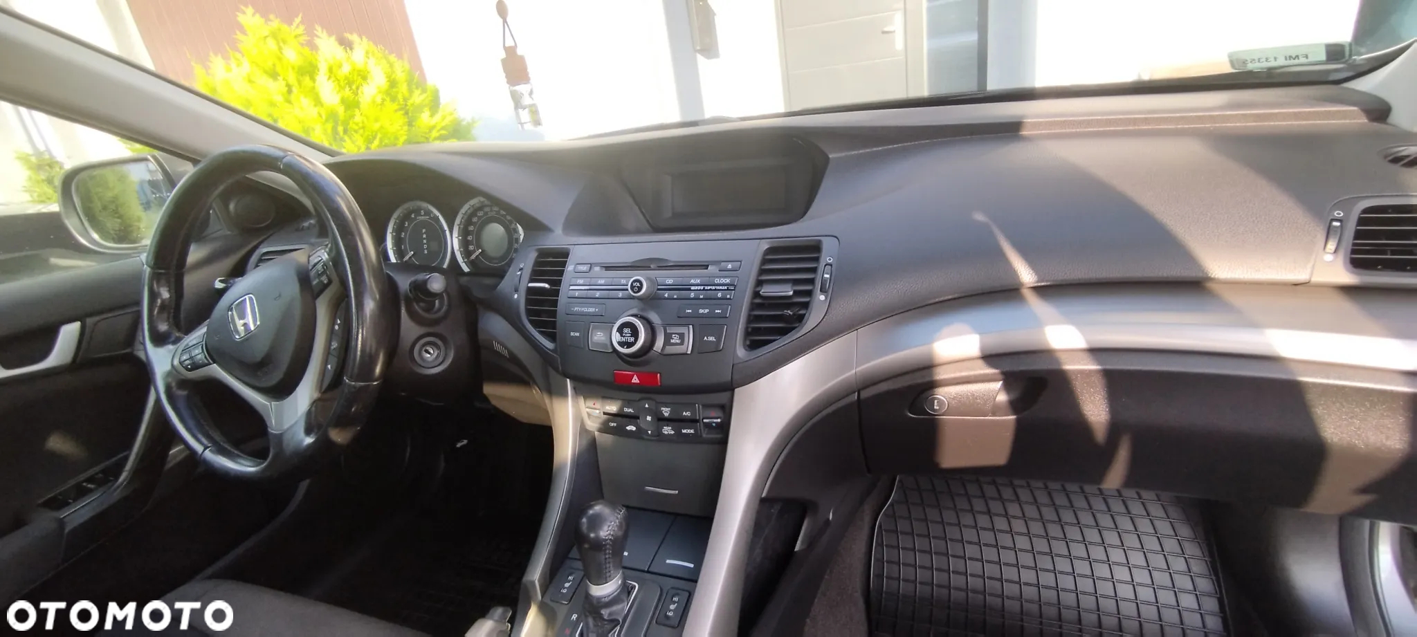Honda Accord 2.0 Elegance - 13