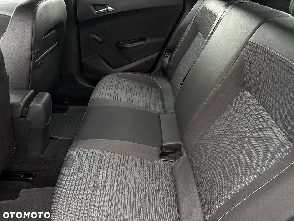 Opel Astra 1.6 Enjoy - 12