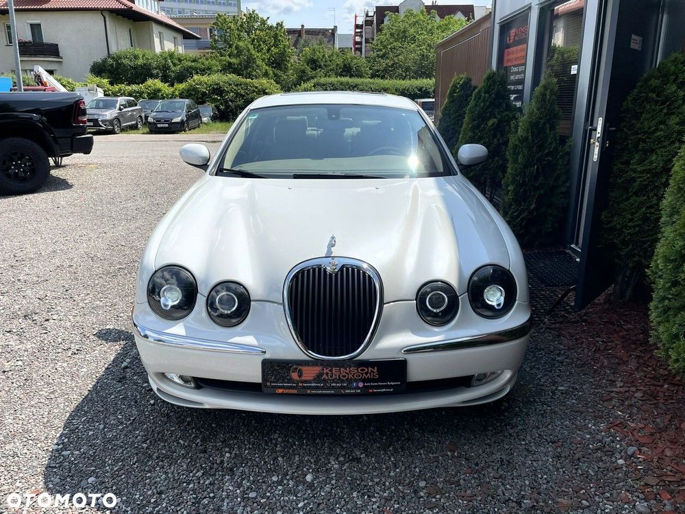 Jaguar S-Type - 40