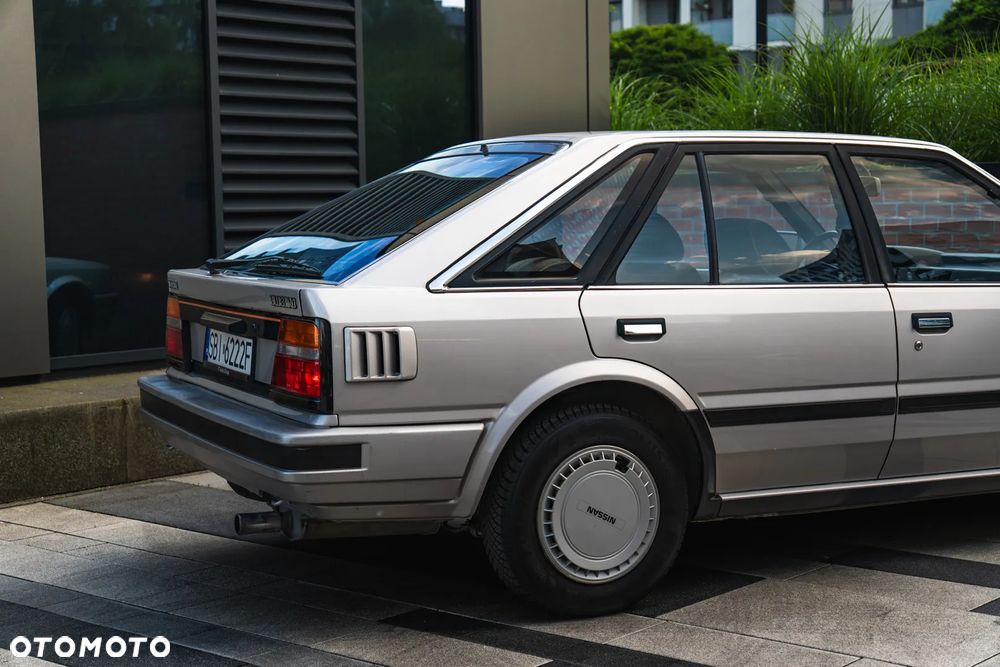 Nissan Bluebird 2.0 SLX - 36
