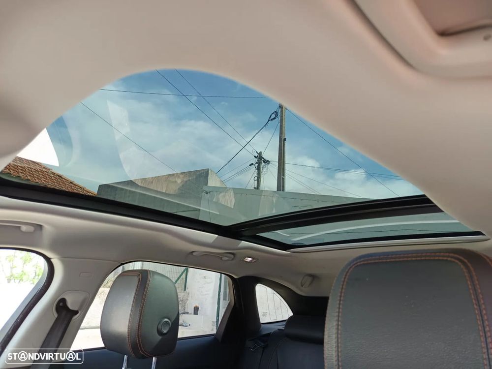 Jaguar F-Pace 2.0 i4D Prestige AWD - 29