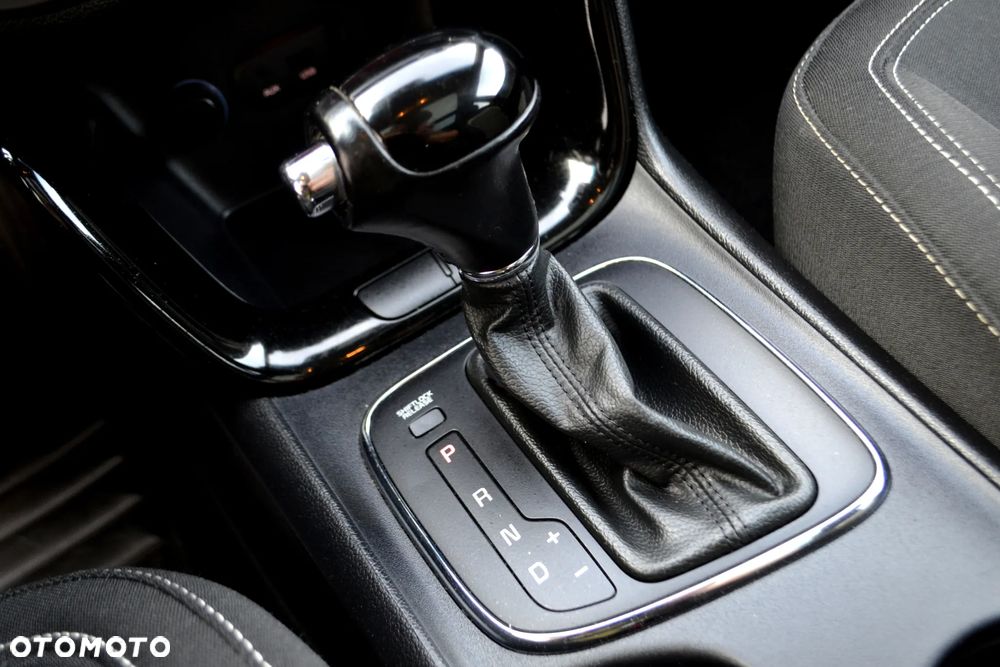 Kia Ceed 1.6 GDI L DCT - 31