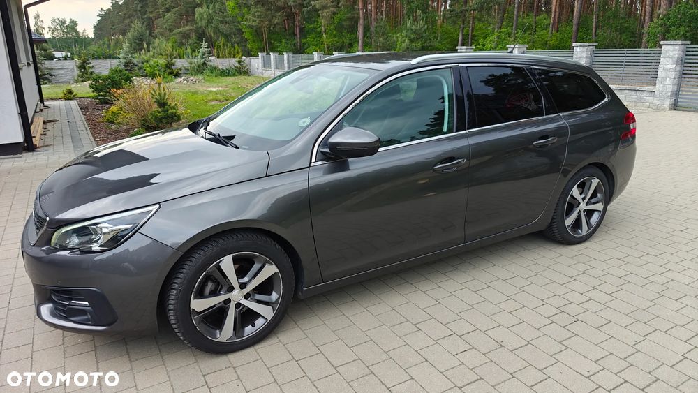 Peugeot 308 BlueHDi FAP 130 EAT6 Stop & Start Allure - 4