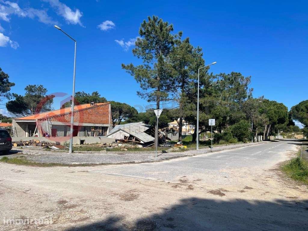 Terreno para construção de moradia com 987m2 na Lagoa de Albufeira,... - Grande imagem: 2/10