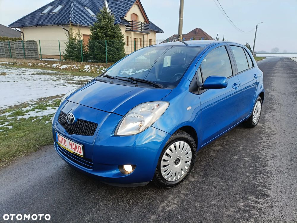 Toyota Yaris 1.3 VVT-i Travel