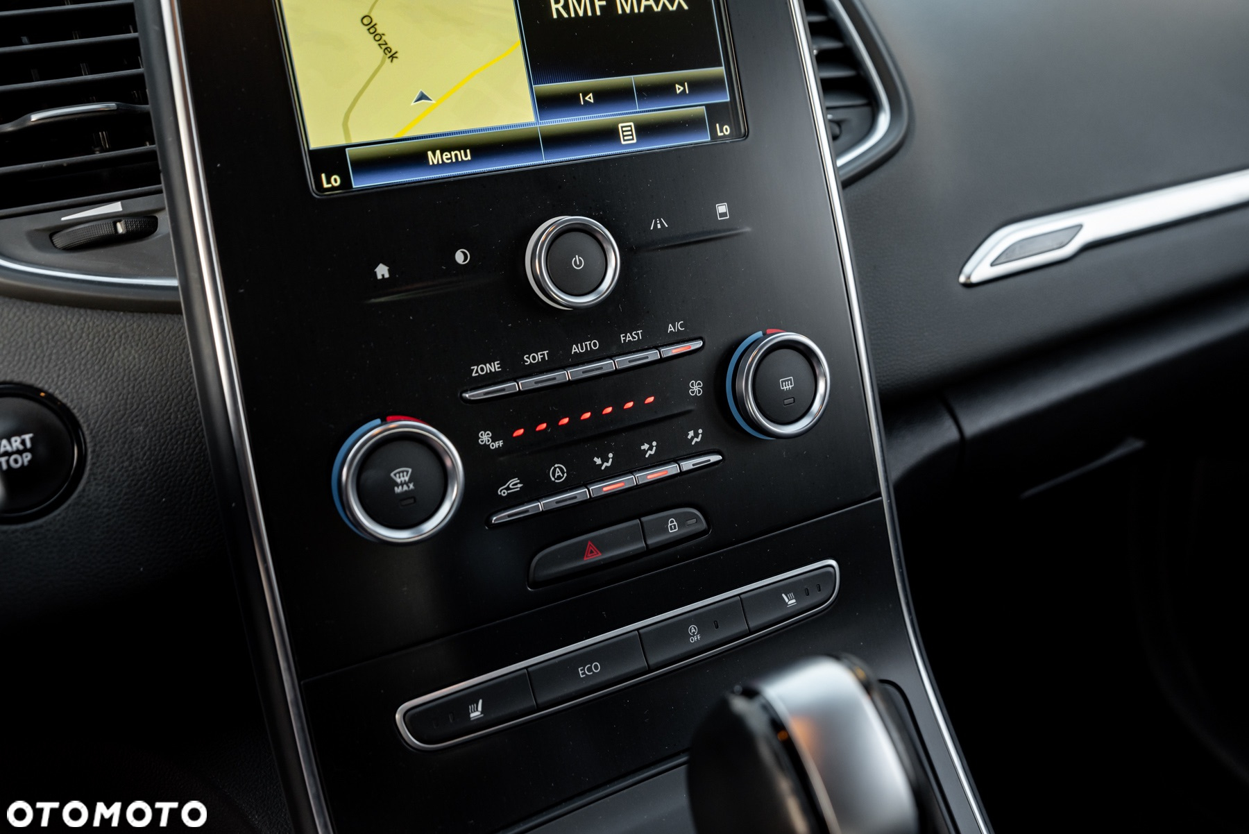 Renault Scenic TCe 140 GPF EDC INTENS - 22