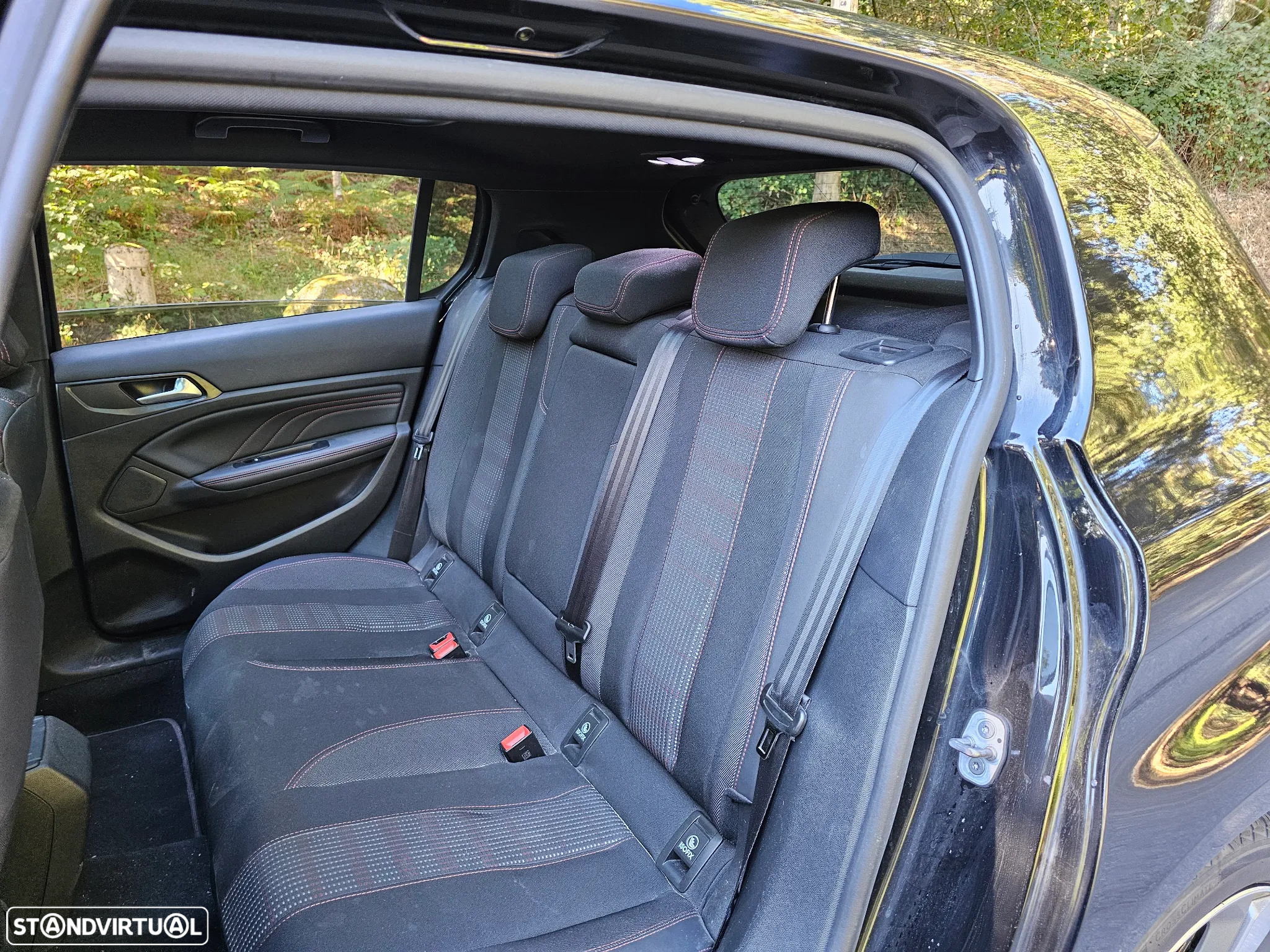 Peugeot 308 1.5 BlueHDi GT Line - 26