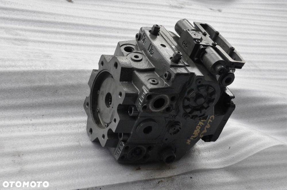 POMPA JAZDY HYDRAULICZNA CLAAS SCORPION 15B03A - 2