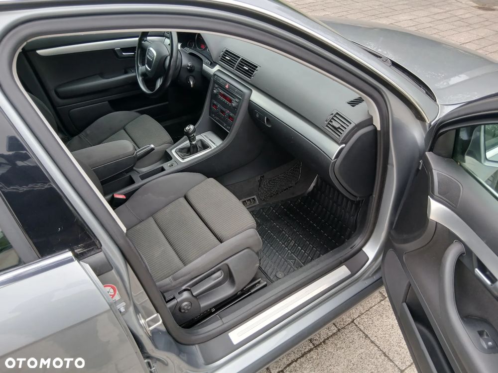 Audi A4 Avant - 7