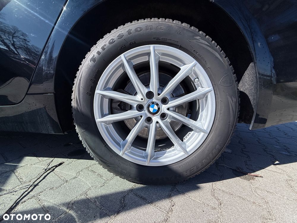 BMW Seria 5 518d - 17