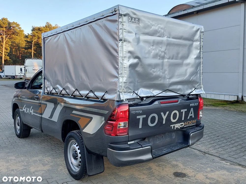 Skrzynia otwarta do dowolnego auta pick-up - 8