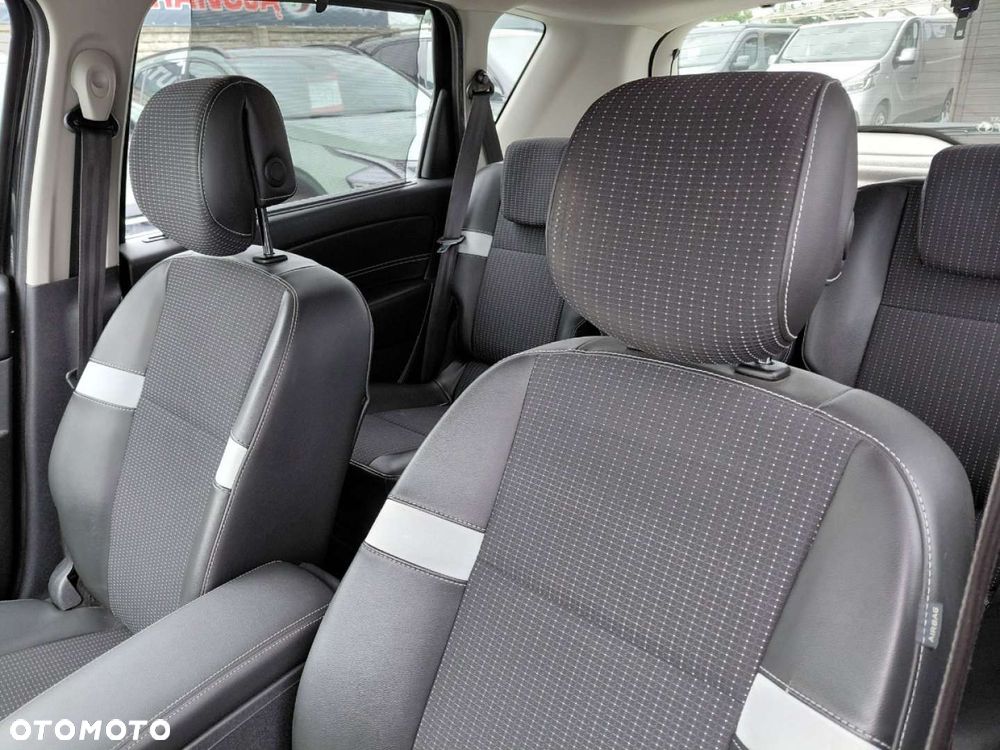 Renault Scenic - 12