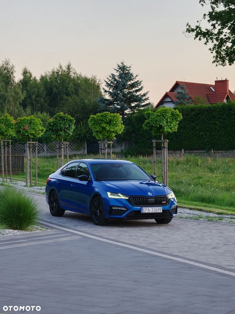 Skoda Octavia 2.0 TDI RS DSG - 1