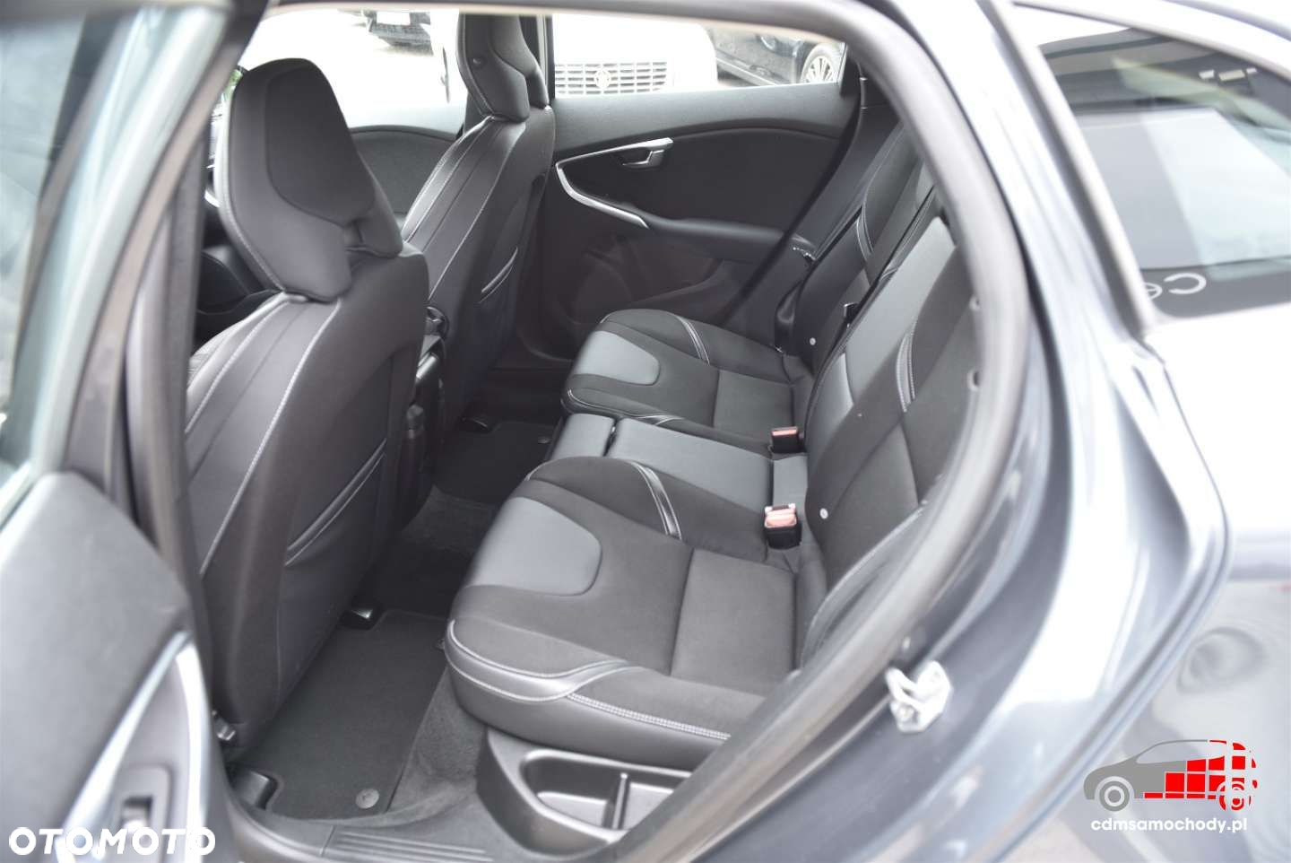 Volvo V40 - 14