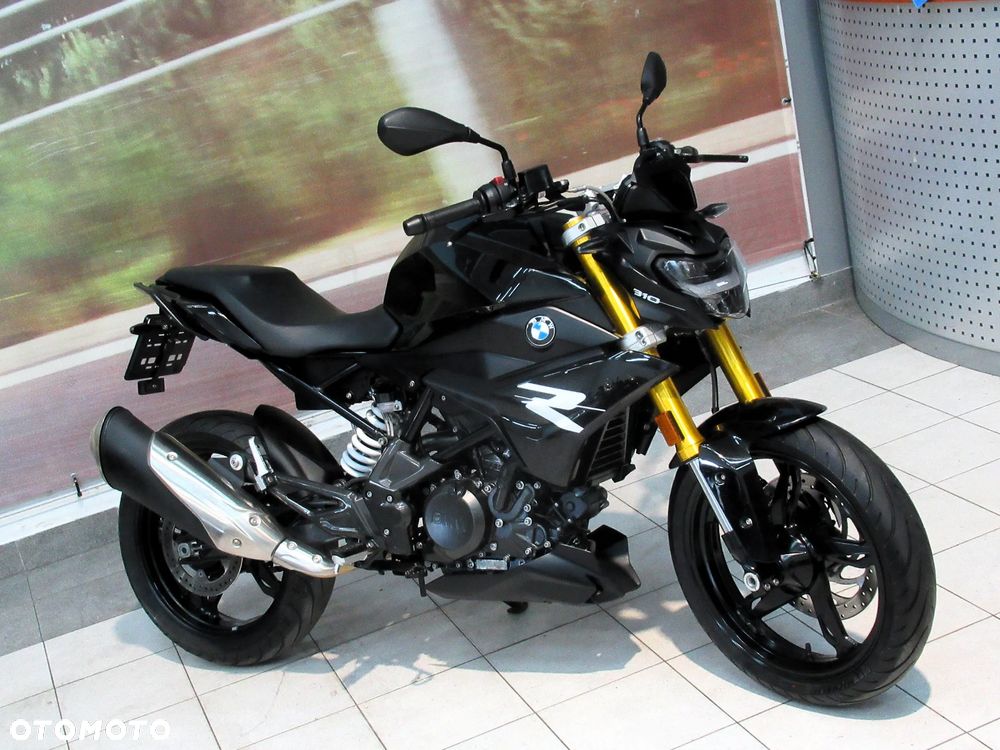 BMW G - 1
