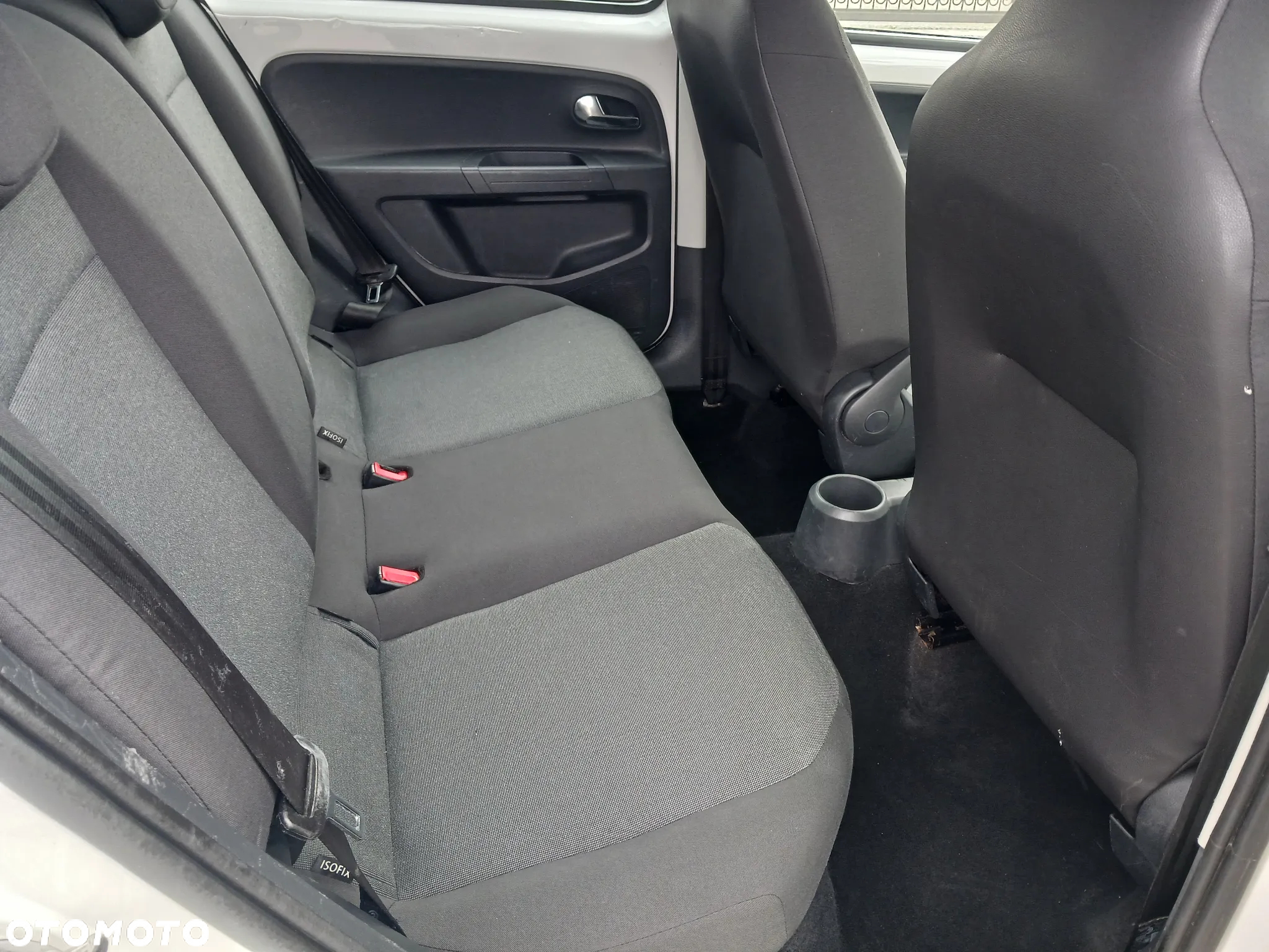 Volkswagen up! 1.0 move - 9