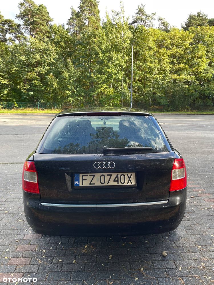 Audi A4 Avant - 12