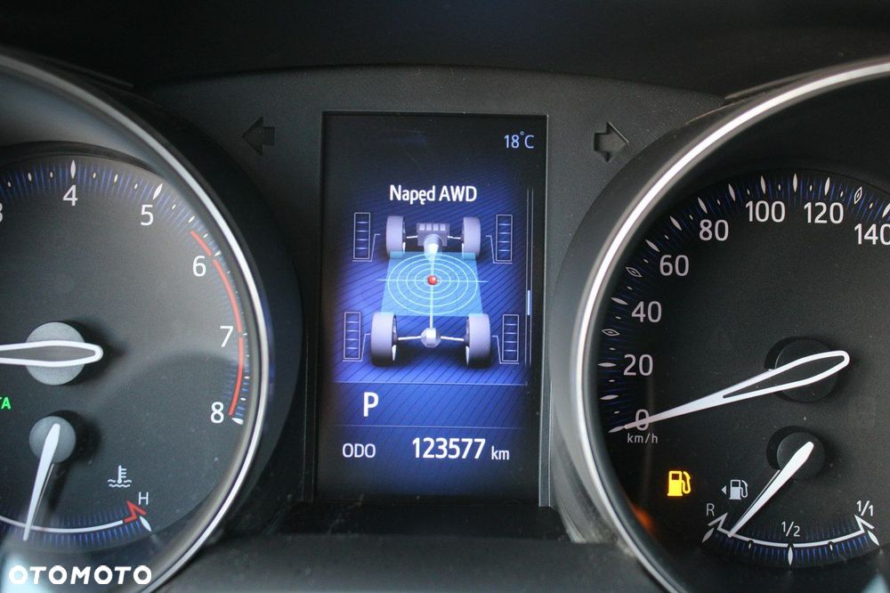 Toyota C-HR 1.2 T Prestige CVT 4x4 - 26