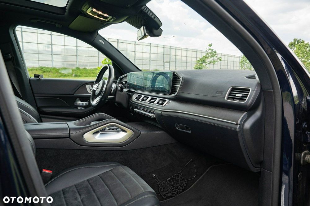 Mercedes-Benz GLE - 22