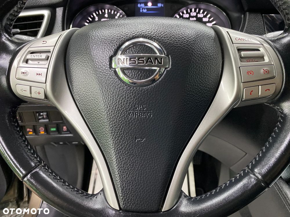 Nissan Qashqai 1.2 DIG-T Xtronic TEKNA+ - 30