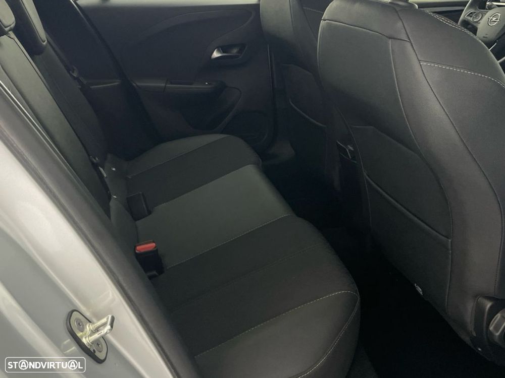 Opel Corsa 1.2 T Elegance — fotografia 24
