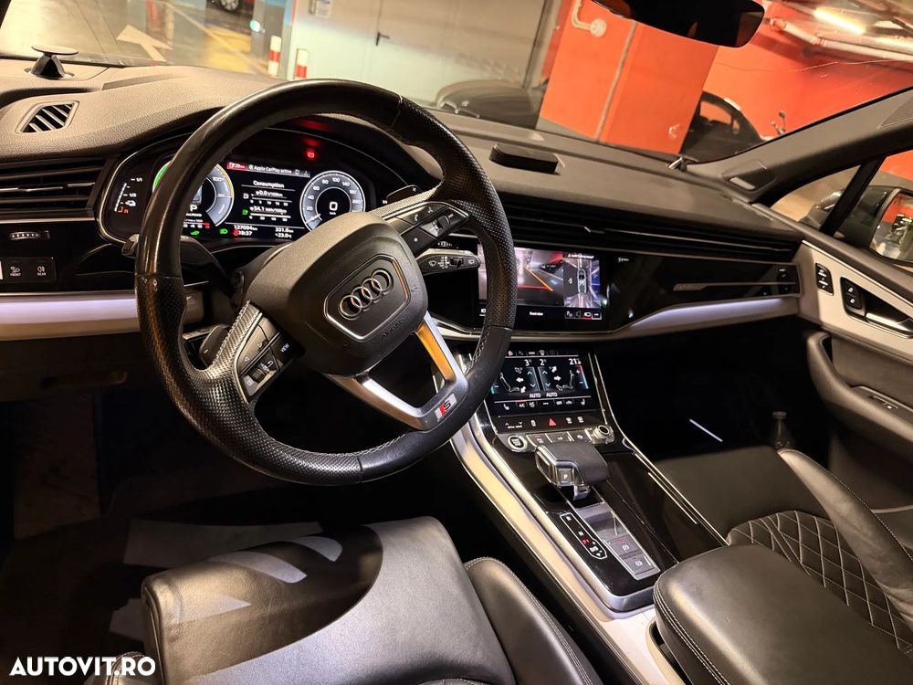 Audi Q7 3.0 60 TFSIe quattro Tiptronic S Line - 35