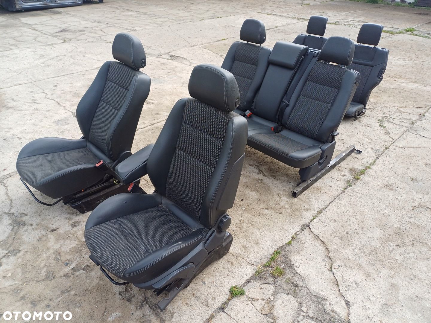fotele fotel kanapa 7 osob OPEL ZAFIRA B 05-08R - 1